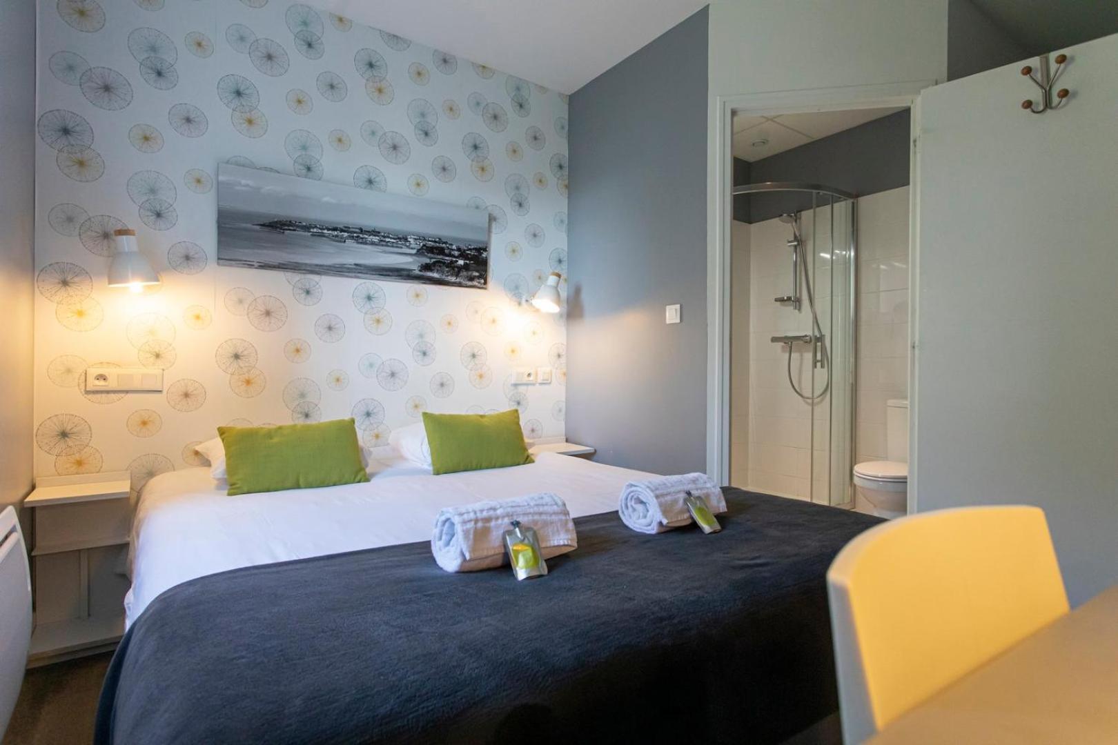 Au Bout Du Quai Hotell Granville Eksteriør bilde