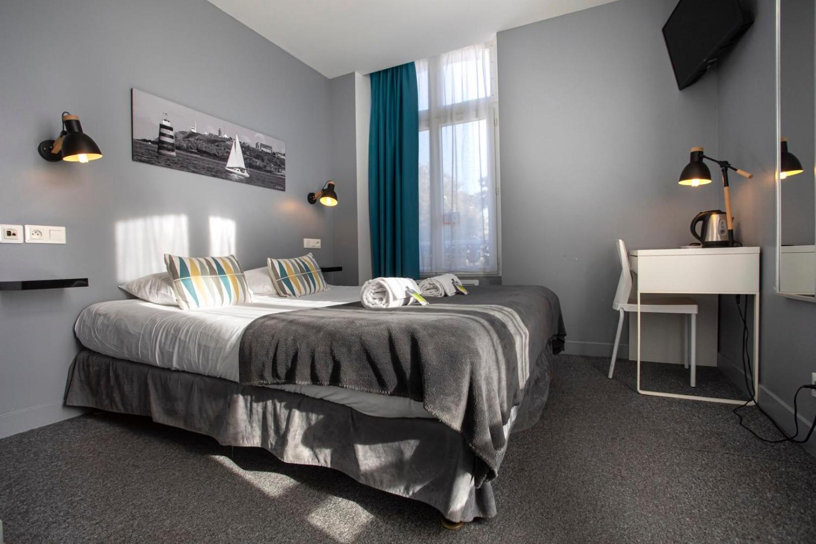 Au Bout Du Quai Hotell Granville Eksteriør bilde